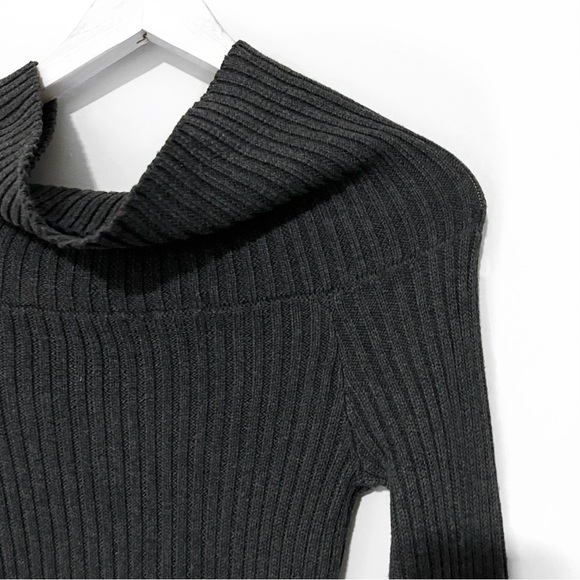 Motel Rocks Circe Knitted Bardot Sweater In Dark Charcoal Gray - Picture 8 of 9